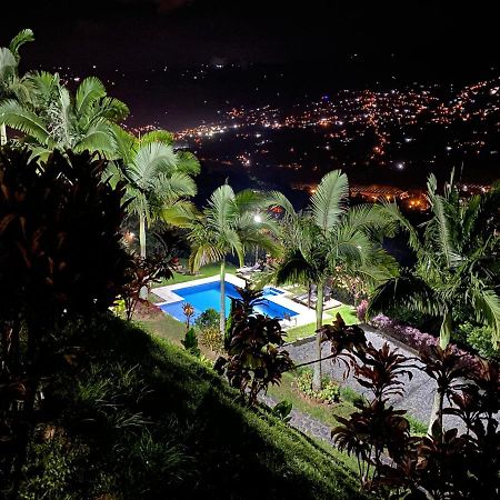 Finca Hotel Tierra Verde Girardota Exterior photo