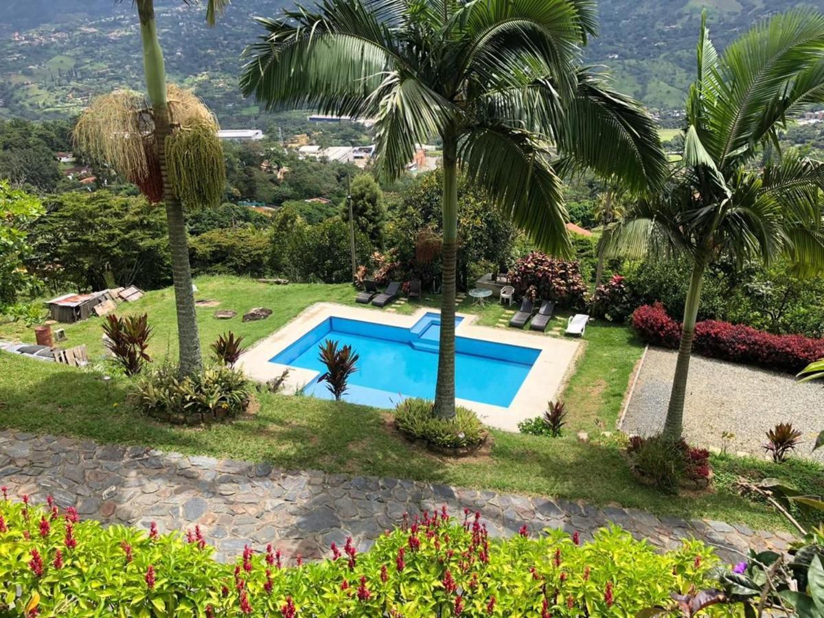 Finca Hotel Tierra Verde Girardota Exterior photo
