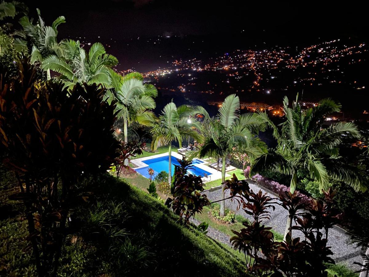 Finca Hotel Tierra Verde Girardota Exterior photo