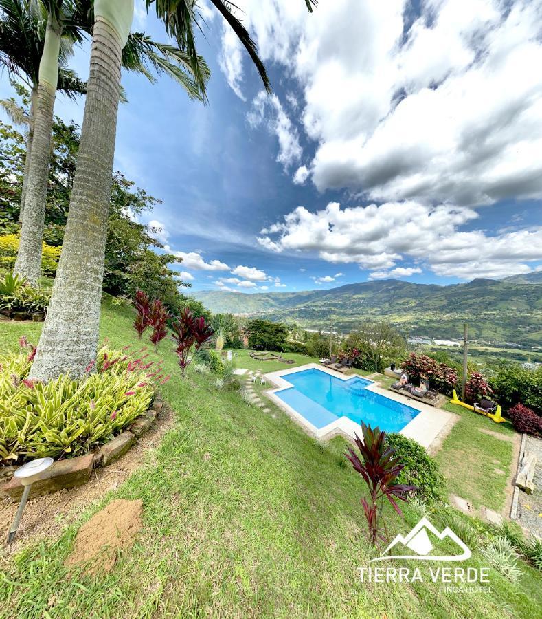 Finca Hotel Tierra Verde Girardota Exterior photo