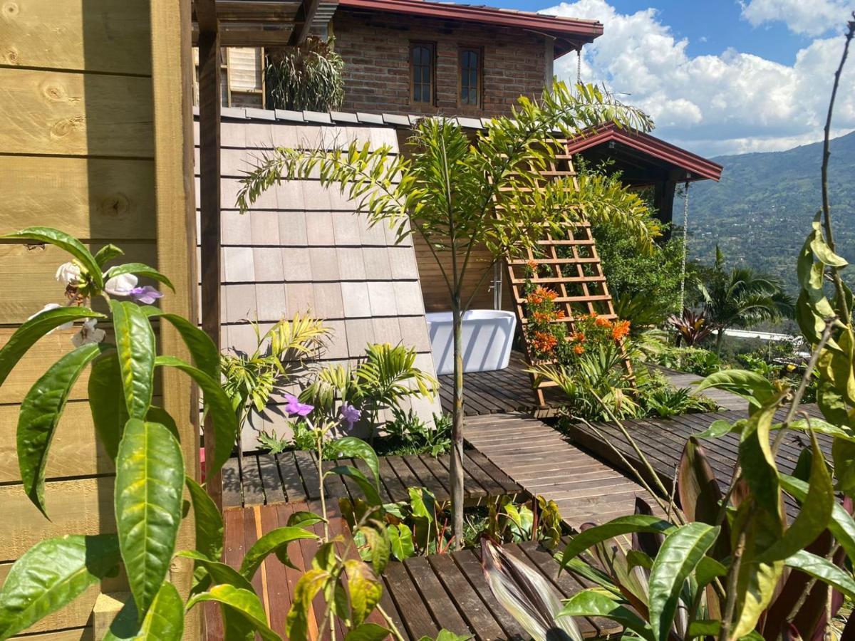 Finca Hotel Tierra Verde Girardota Exterior photo