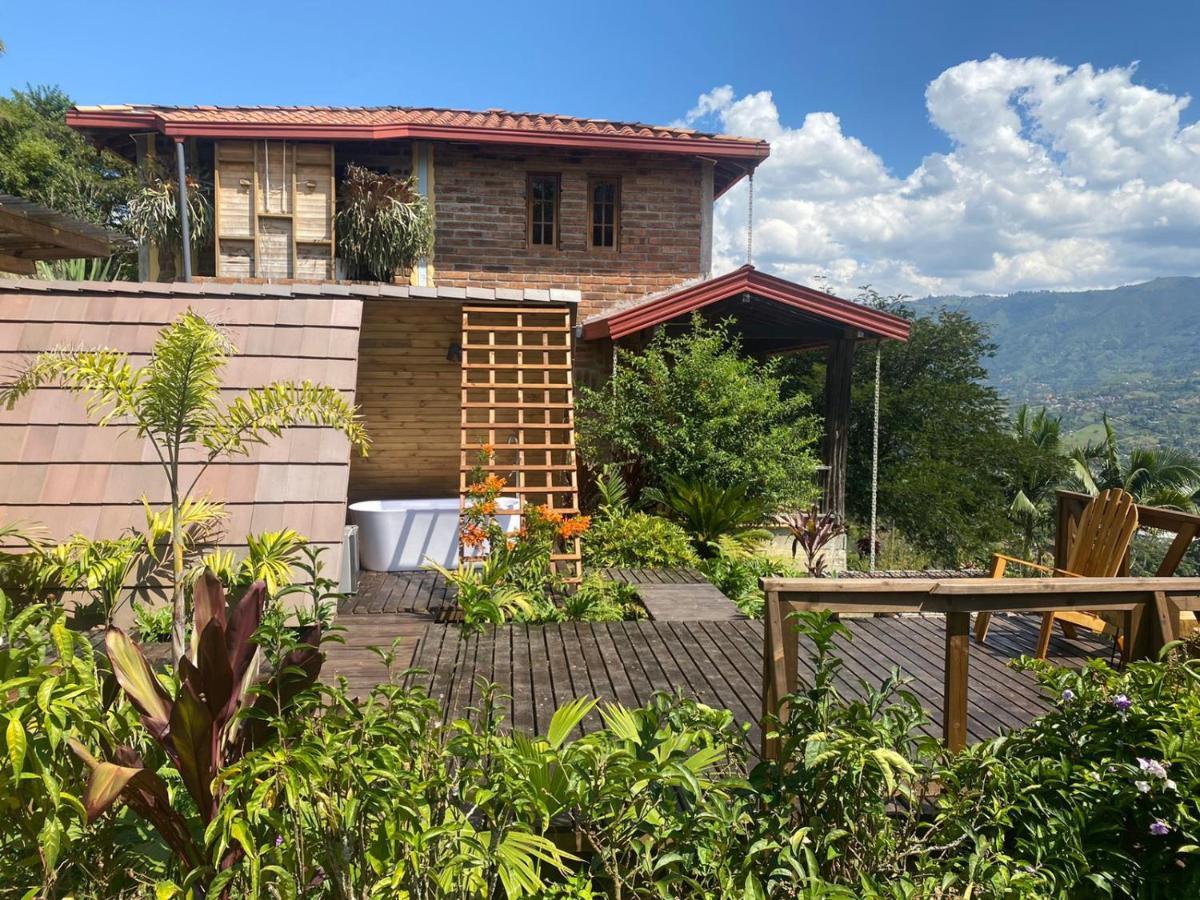 Finca Hotel Tierra Verde Girardota Exterior photo