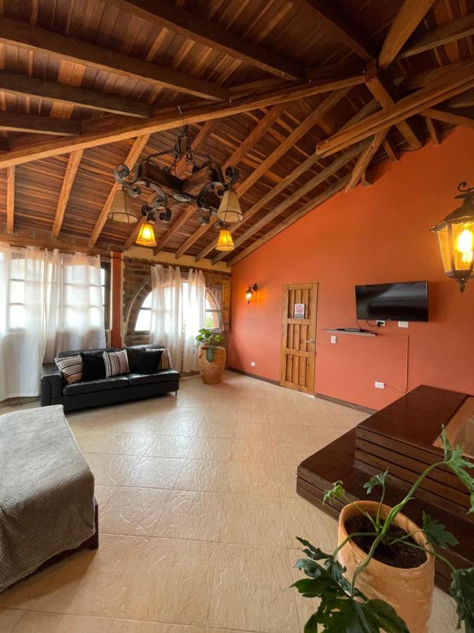 Finca Hotel Tierra Verde Girardota Exterior photo